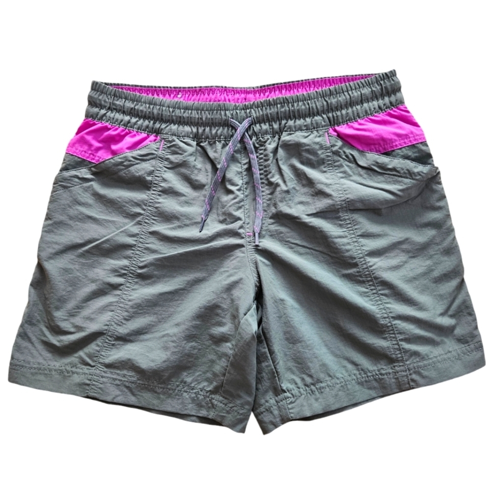 Columbia sz S draw string shorts 6" inseam